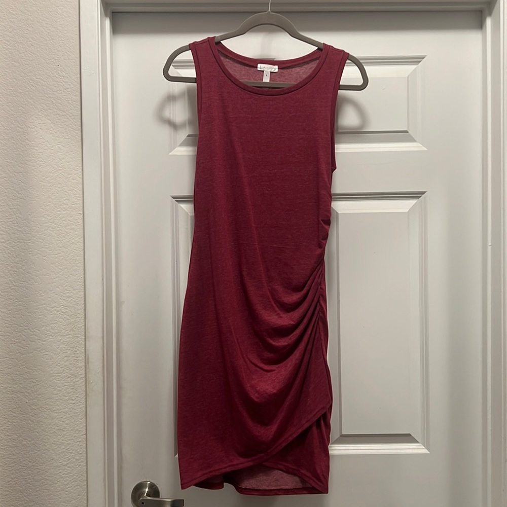 Leith Rouched Dress in burgundy